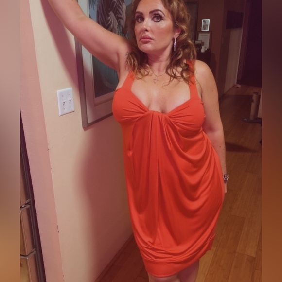 Diane Von Furstenberg Vibrant Orange Lear dress - Picture 2 of 14